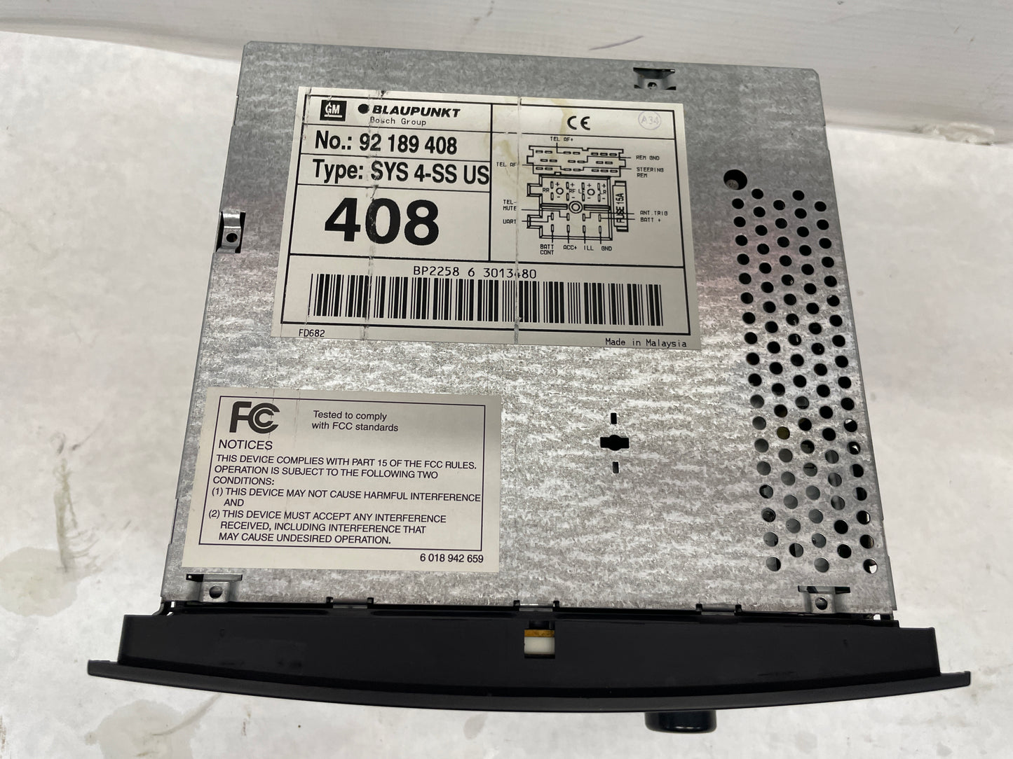 2006 Pontiac GTO Blaupunkt Radio Stereo 6 Disk CD Changer OEM - Day's Parts Yard