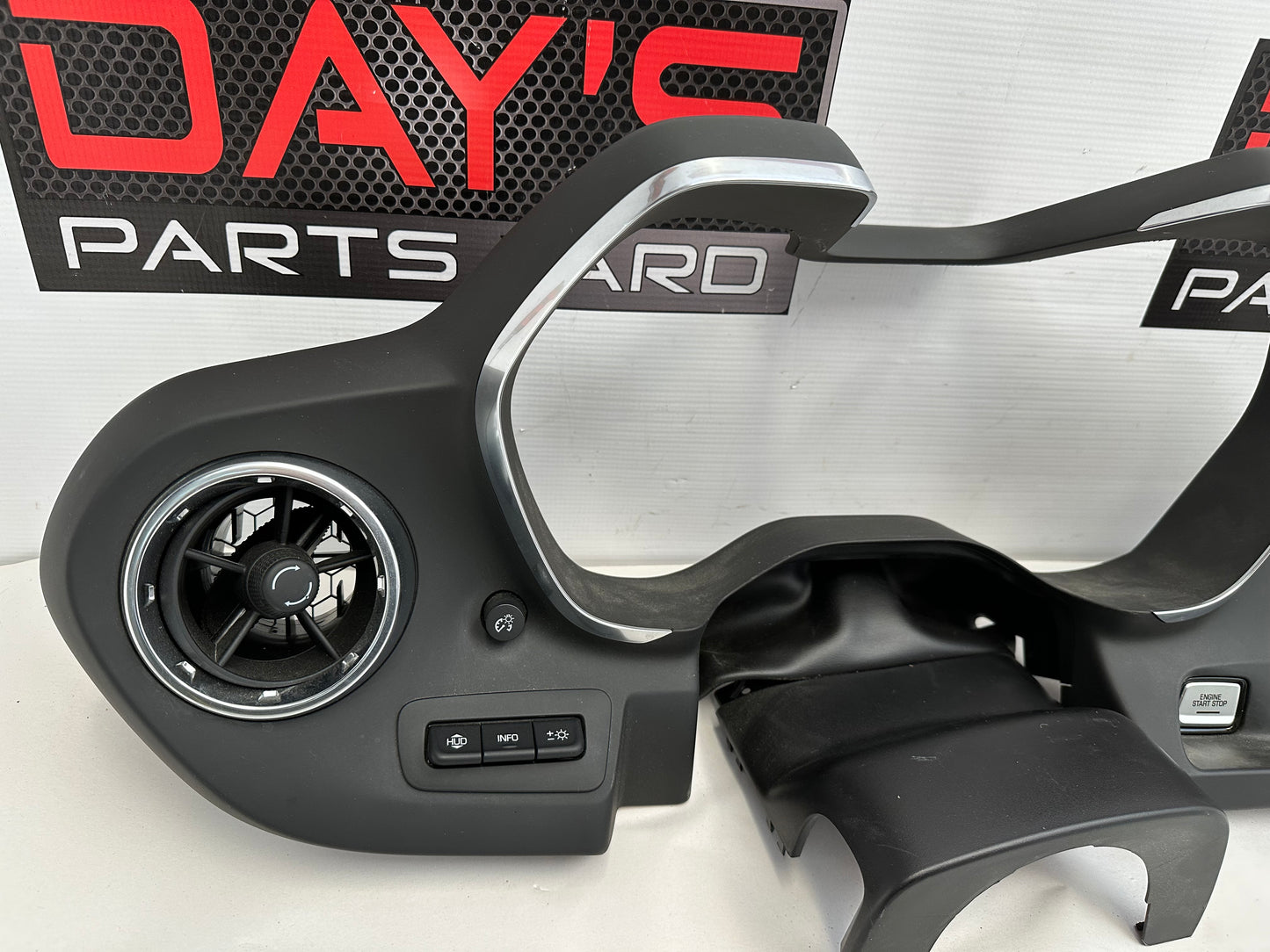 2019 Chevy Camaro ZL1 Dash Board Instrument Panel Cluster Trim Bezel OEM - Day's Parts Yard