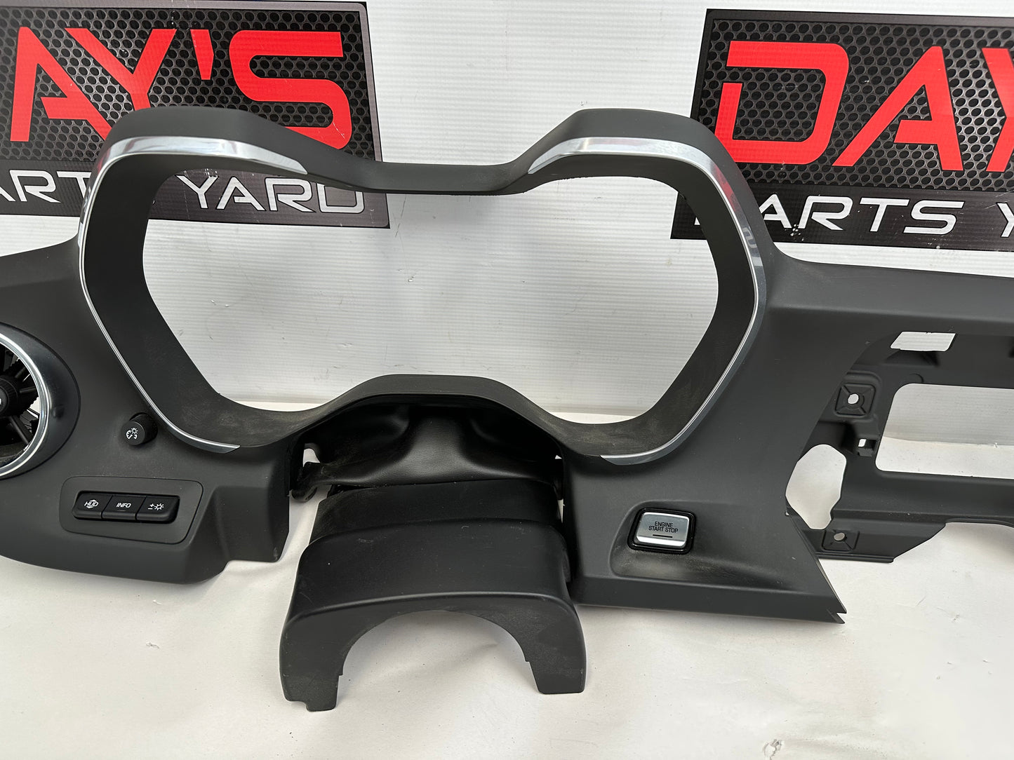 2019 Chevy Camaro ZL1 Dash Board Instrument Panel Cluster Trim Bezel OEM - Day's Parts Yard