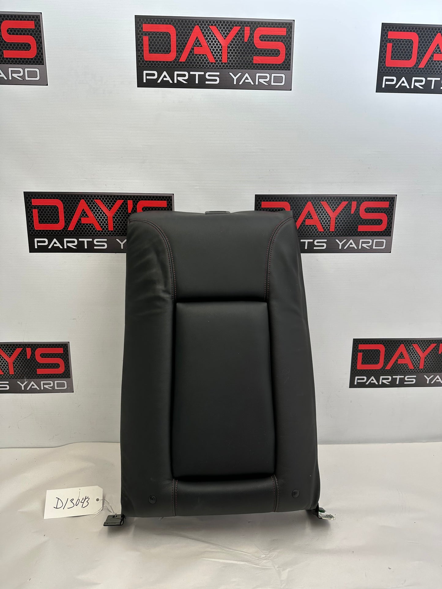 2015 Chevy SS Sedan Rear Seat Top Middle Section Cup Holder OEM - Day's Parts Yard