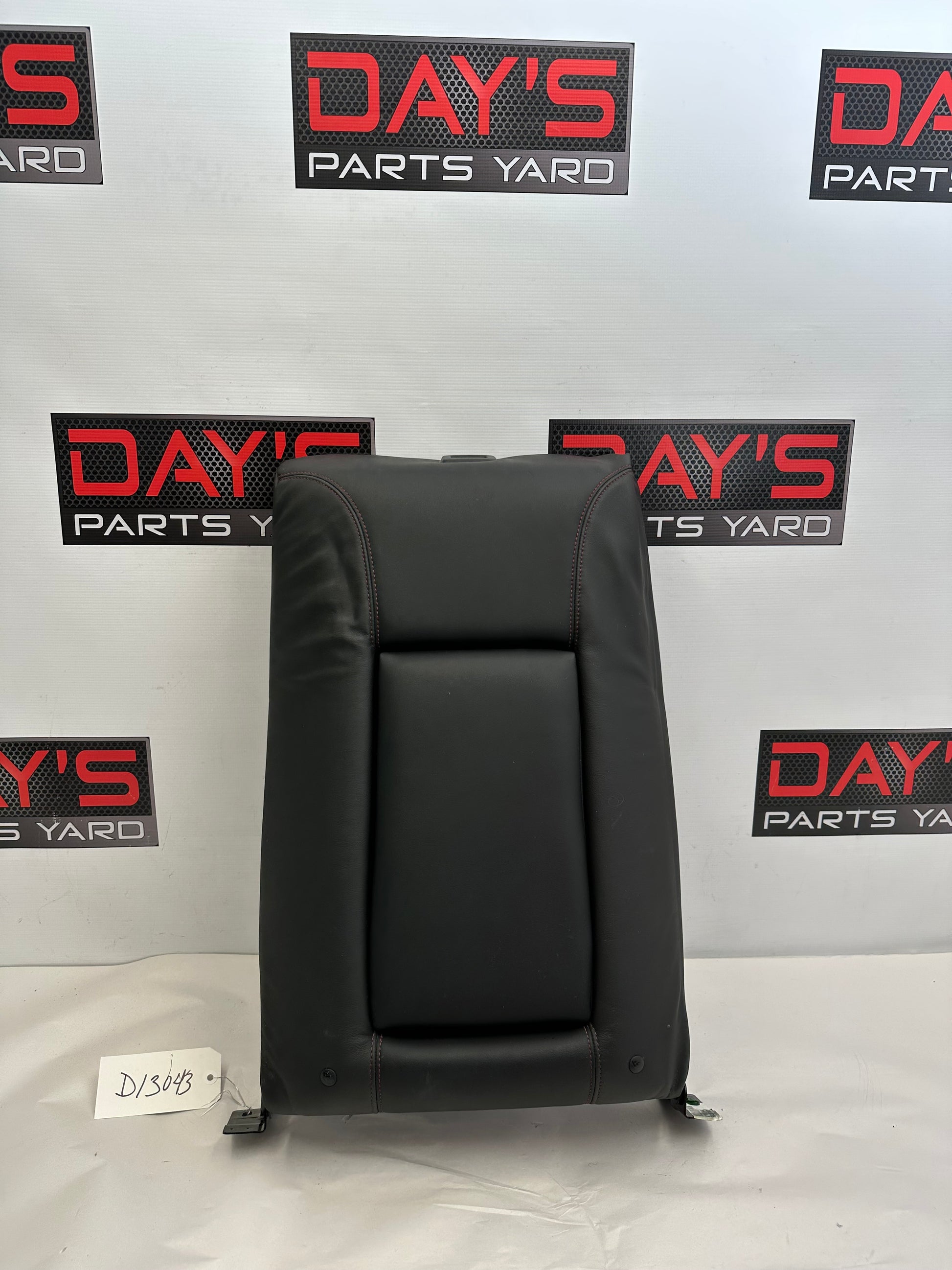 2015 Chevy SS Sedan Rear Seat Top Middle Section Cup Holder OEM - Day's Parts Yard