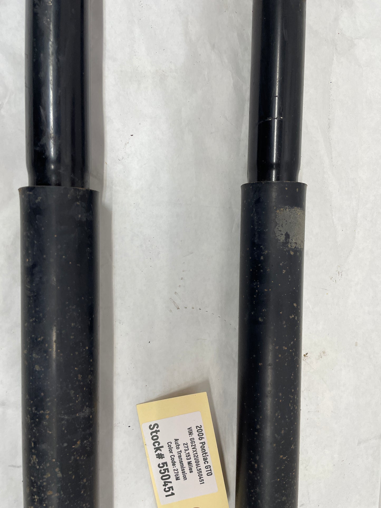 2006 Pontiac GTO RH & LH Rear Shock Strut Absorber OEM - Day's Parts Yard
