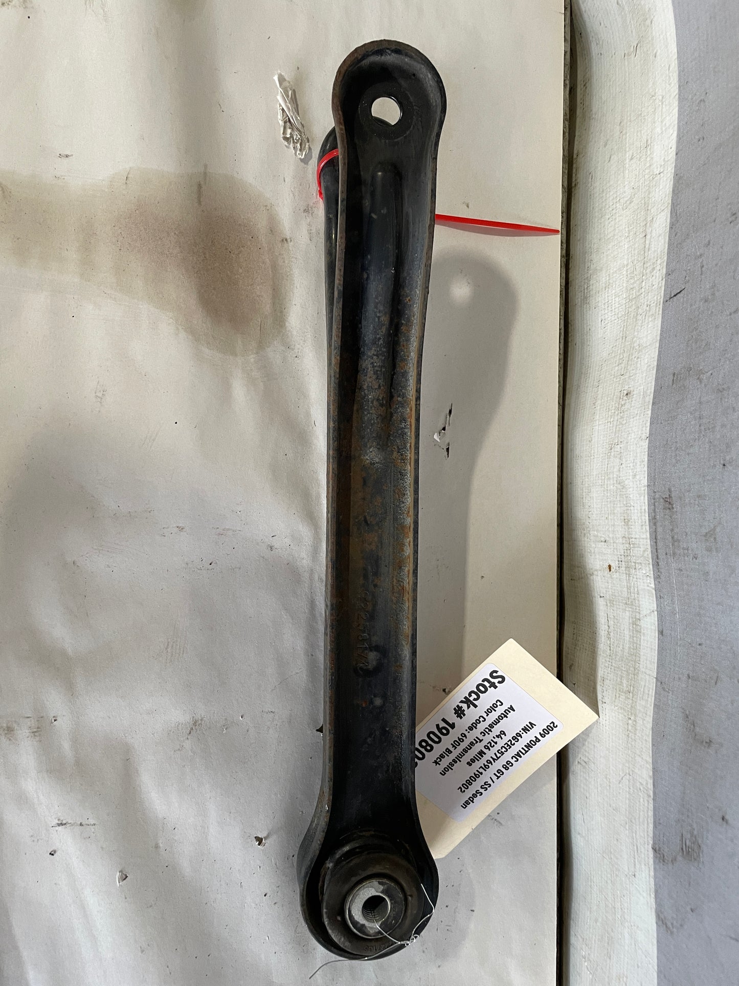 2009 Pontiac G8 GT / SS Sedan Passenger Rear Suspension Trailing Arm OEM - Day's Parts Yard