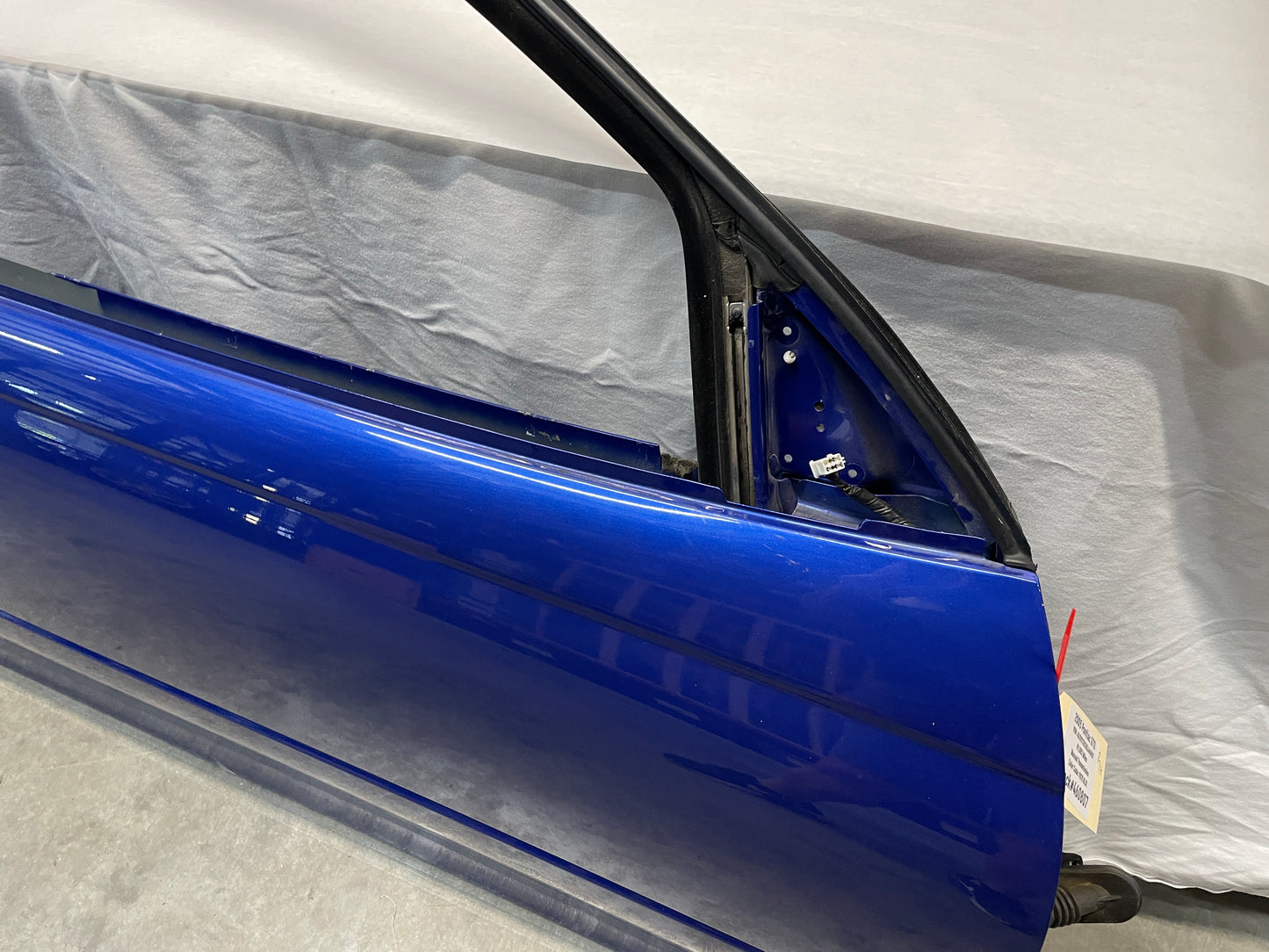 2005 Pontiac GTO RH Passenger Exterior Door OEM