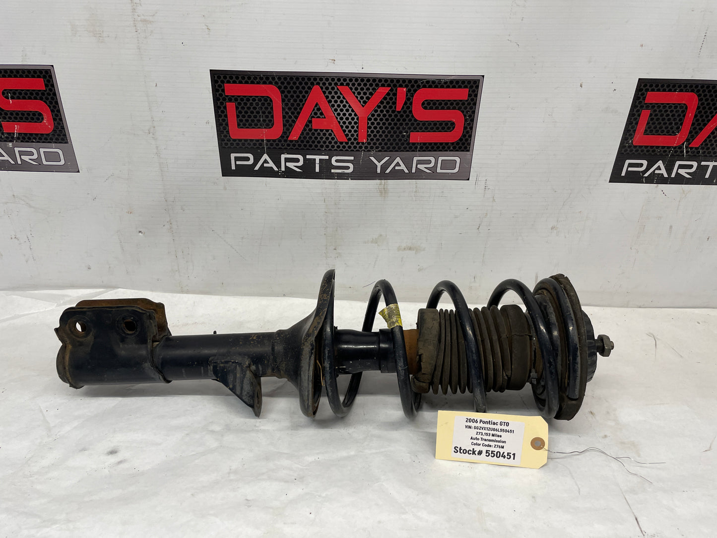 2006 Pontiac GTO LH Driver Front Strut Assembly OEM - Day's Parts Yard