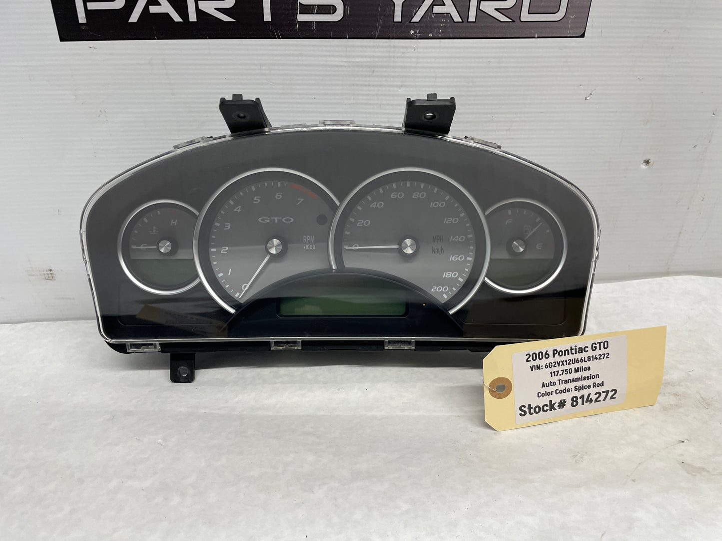 2006 Pontiac GTO Gauge Cluster Speedometer Gray Instrument Panel OEM - Day's Parts Yard
