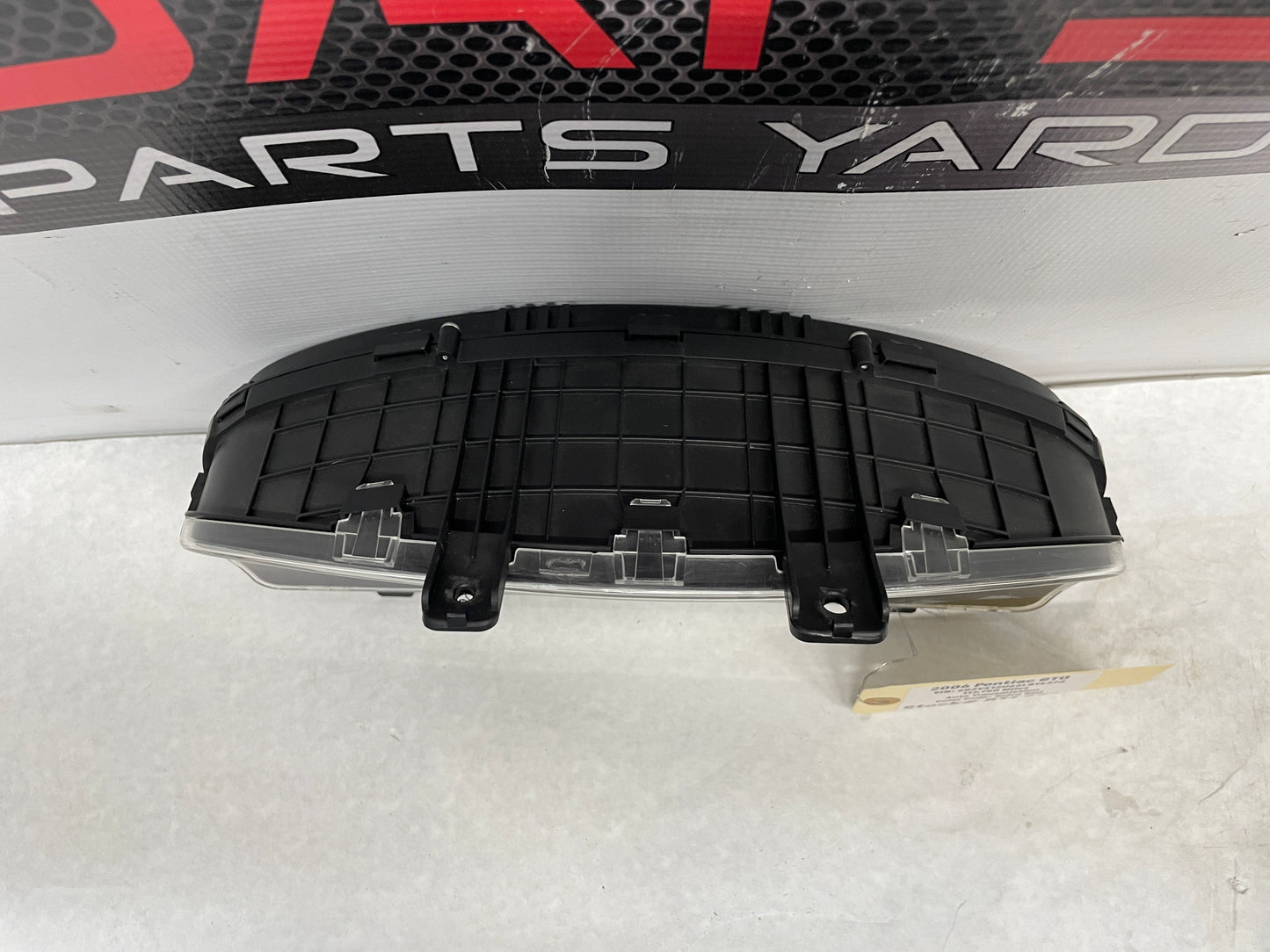 2006 Pontiac GTO Gauge Cluster Speedometer Gray Instrument Panel OEM - Day's Parts Yard
