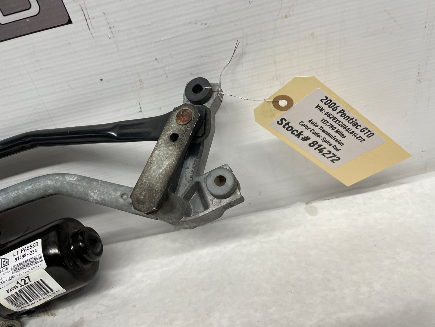2006 Pontiac GTO Wiper Motor Transmission Linkage Assembly OEM - Day's Parts Yard