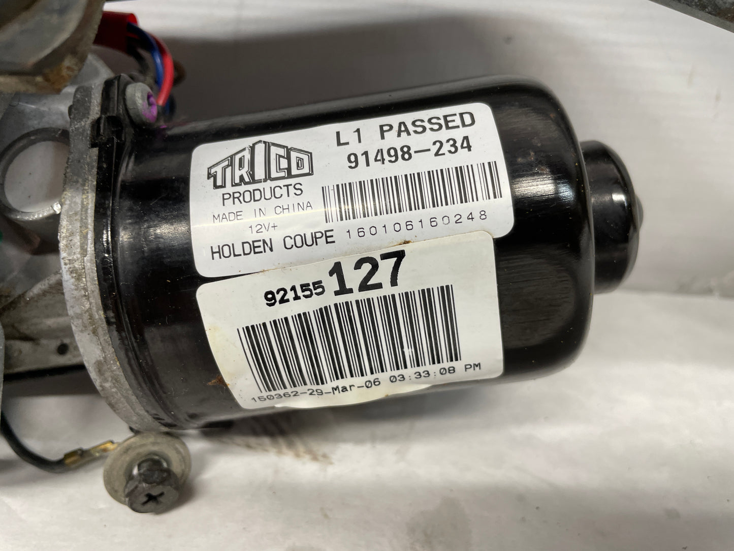 2006 Pontiac GTO Wiper Motor Transmission Linkage Assembly OEM - Day's Parts Yard