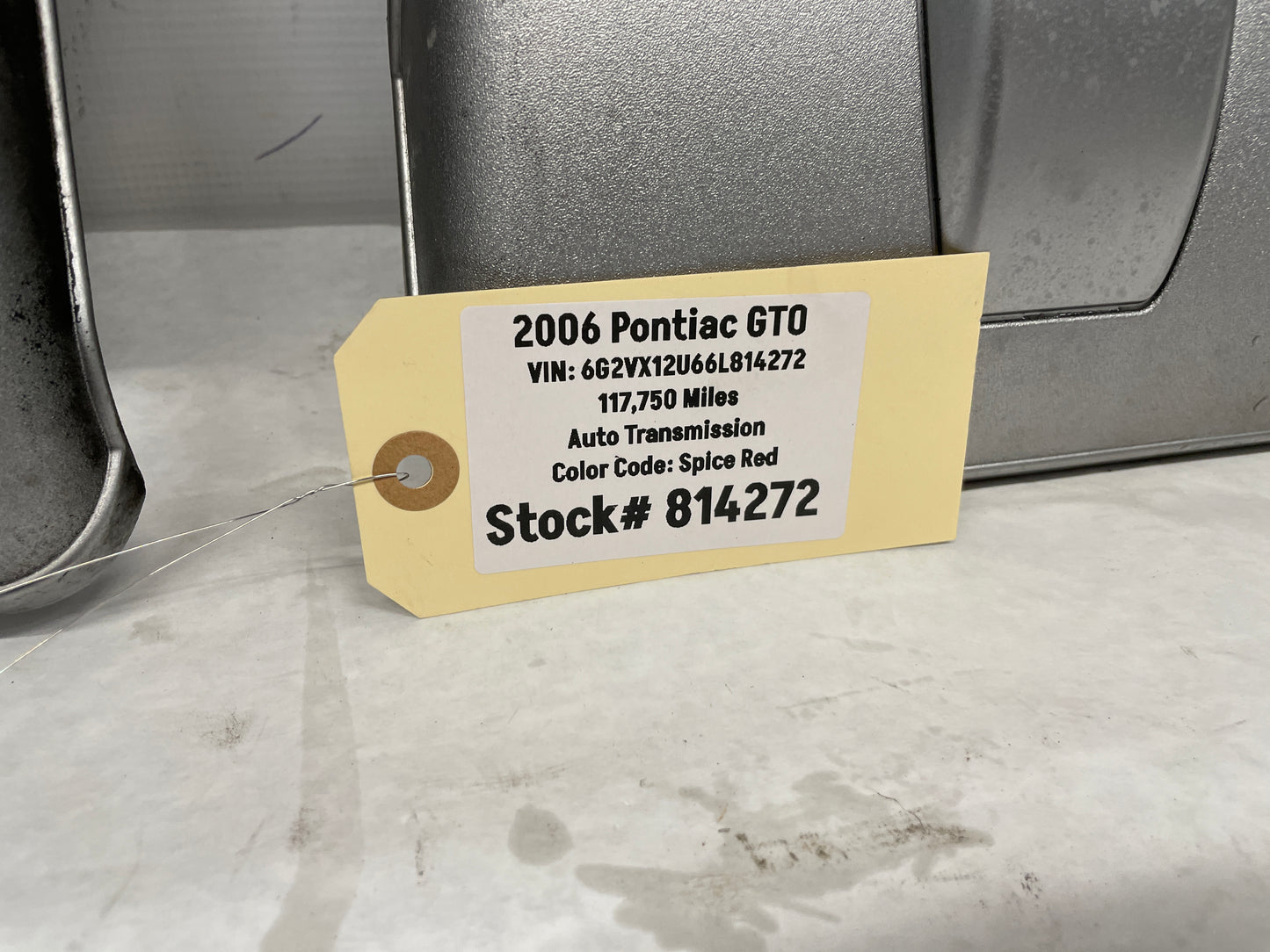 2006 Pontiac GTO RH & LH Engine Motor Intake Manifold Coil Covers Set OEM - Day's Parts Yard