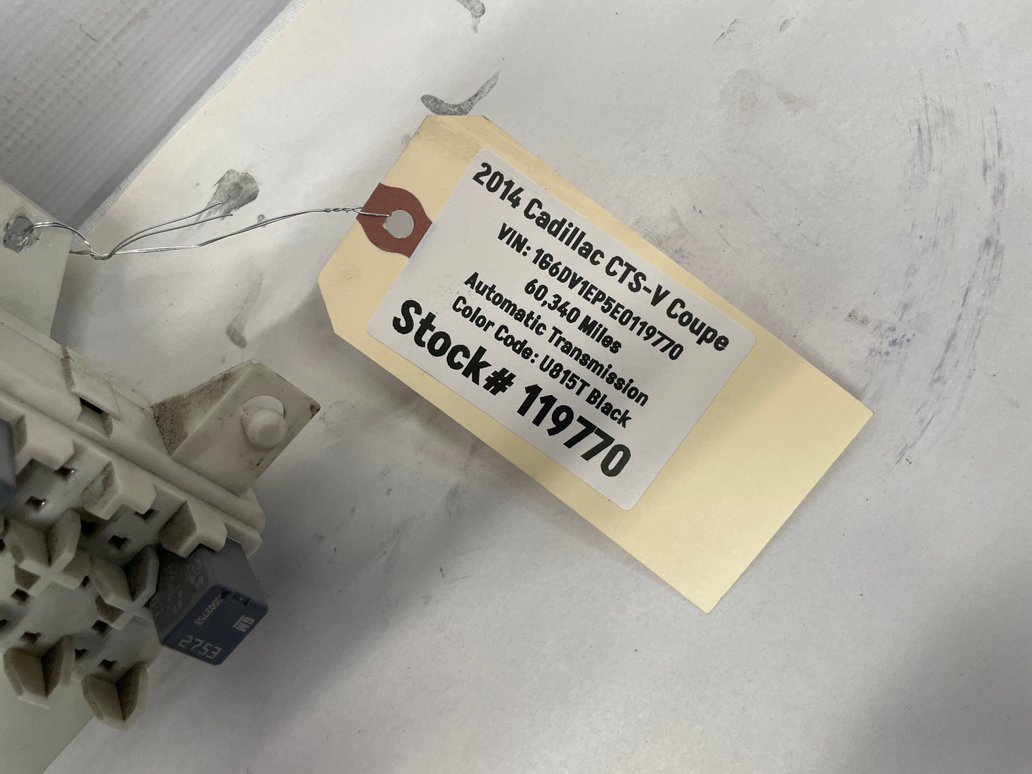 2014 Cadillac CTS-V Coupe Rear Interior Fuse Relay Box OEM - Day's Parts Yard