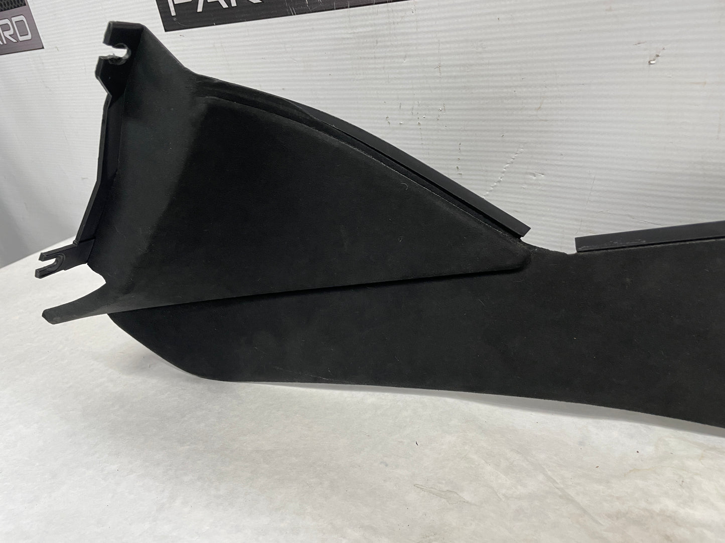 2006 Pontiac GTO RH & LH Console Interior Black Suede Trim Panels OEM - Day's Parts Yard