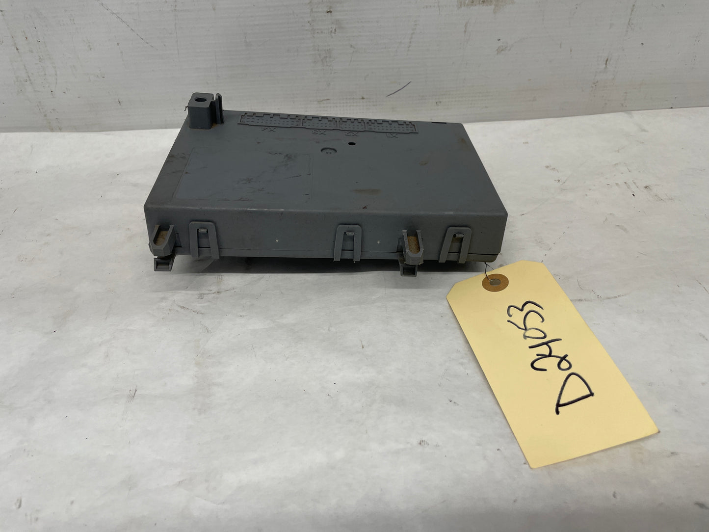 2006 Pontiac GTO Body Control Module BCM OEM - Day's Parts Yard