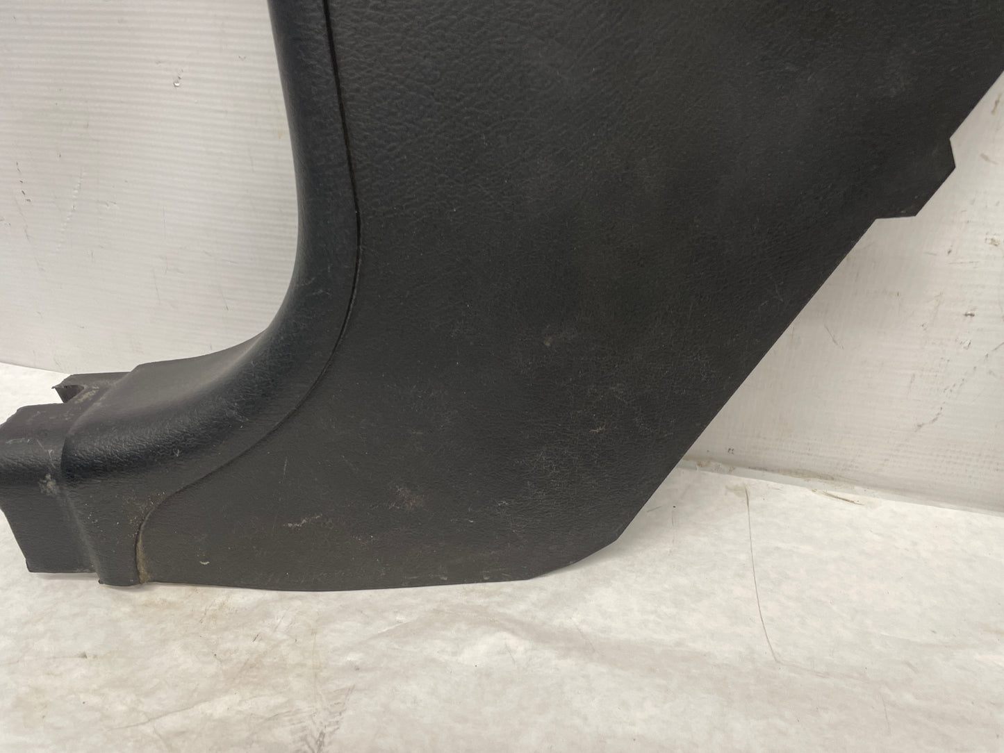 2006 Pontiac GTO RH & LH Interior Kick Panel Trim Molding OEM - Day's Parts Yard