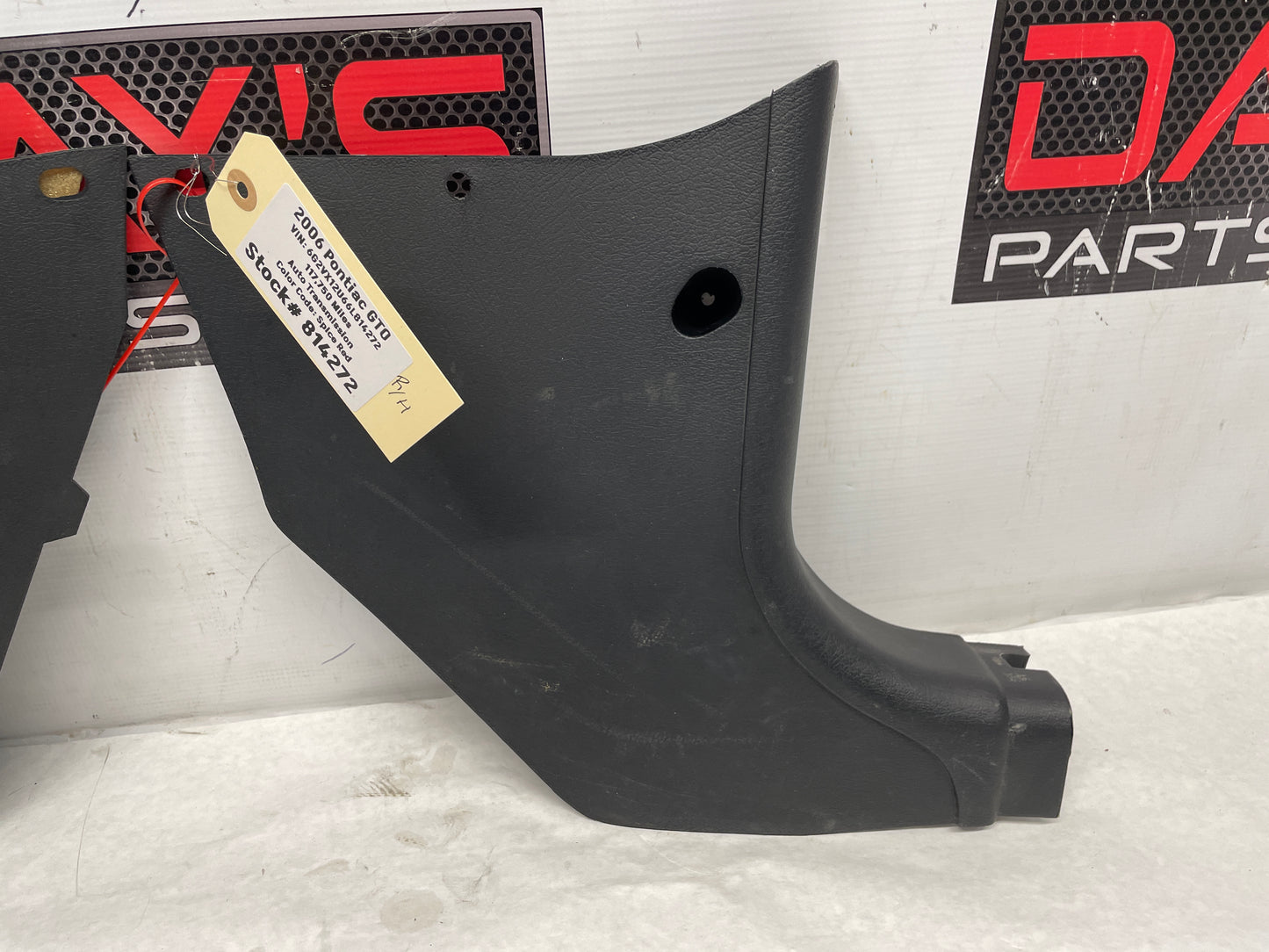 2006 Pontiac GTO RH & LH Interior Kick Panel Trim Molding OEM - Day's Parts Yard