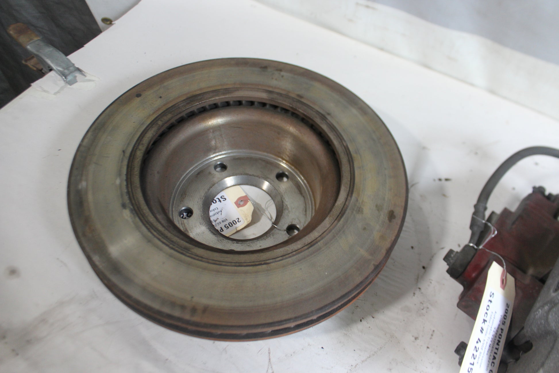 2005 Pontiac GTO Front PBR Brake Calipers w/ Rotors OEM - Day's Parts Yard