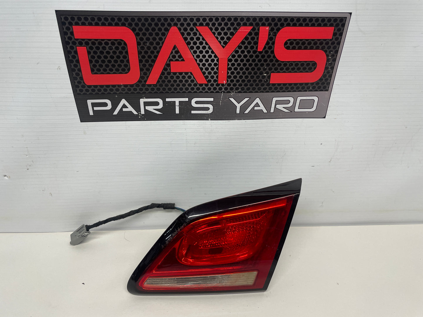 2015 Chevy SS Sedan RH Passenger Inner Tail Light Lamp OEM - Day's Parts Yard