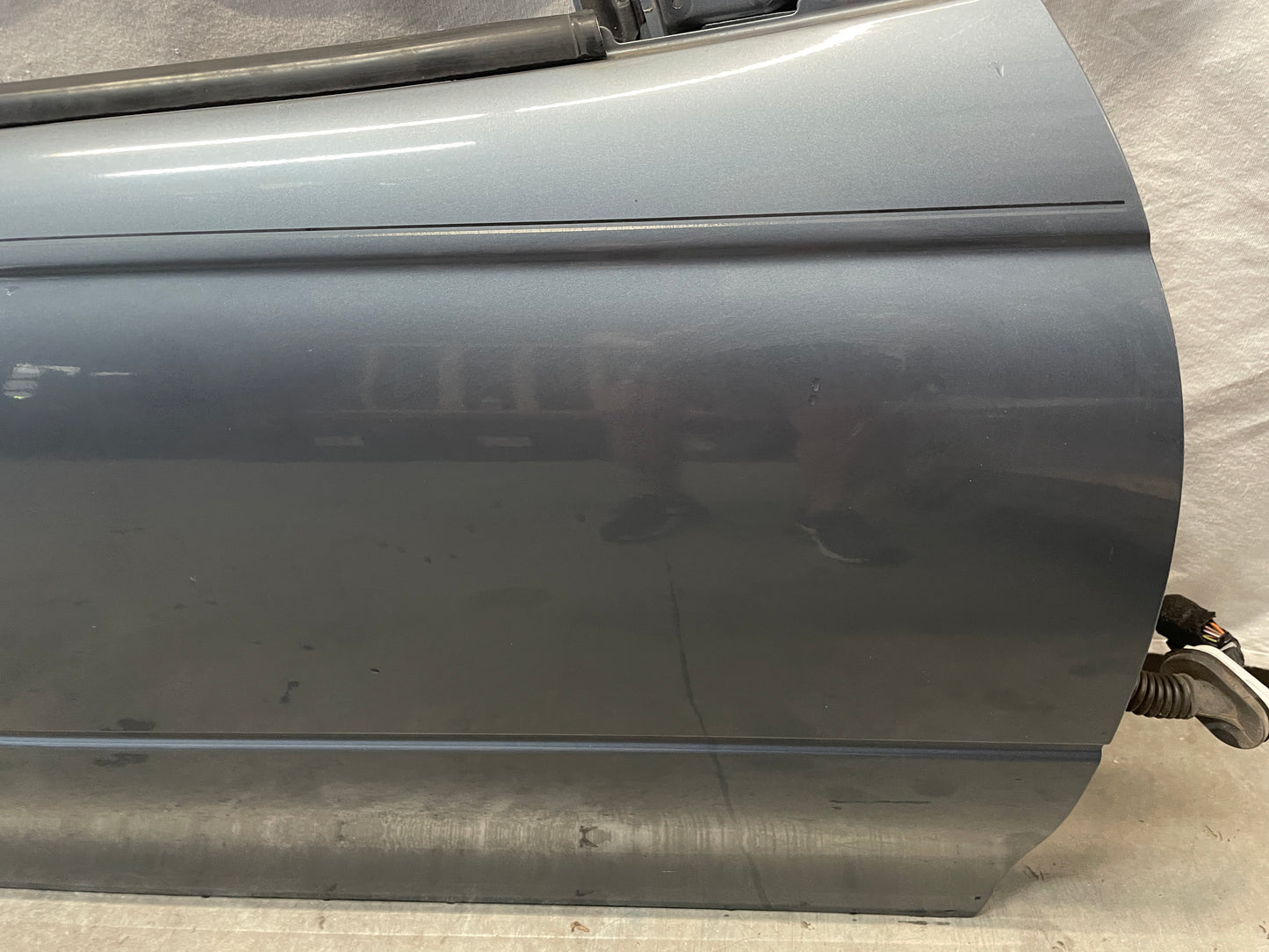 2006 Pontiac GTO RH Passenger Door OEM - Day's Parts Yard