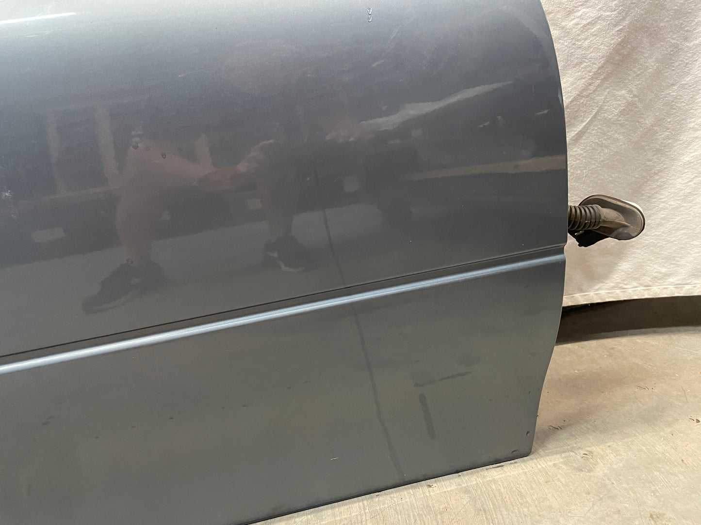 2006 Pontiac GTO RH Passenger Door OEM - Day's Parts Yard
