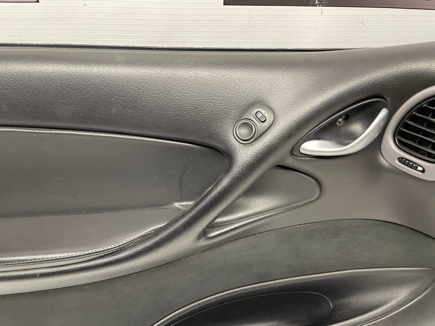 2006 Pontiac GTO LH Driver Front Interior Door Panel Trim OEM - Day's Parts Yard