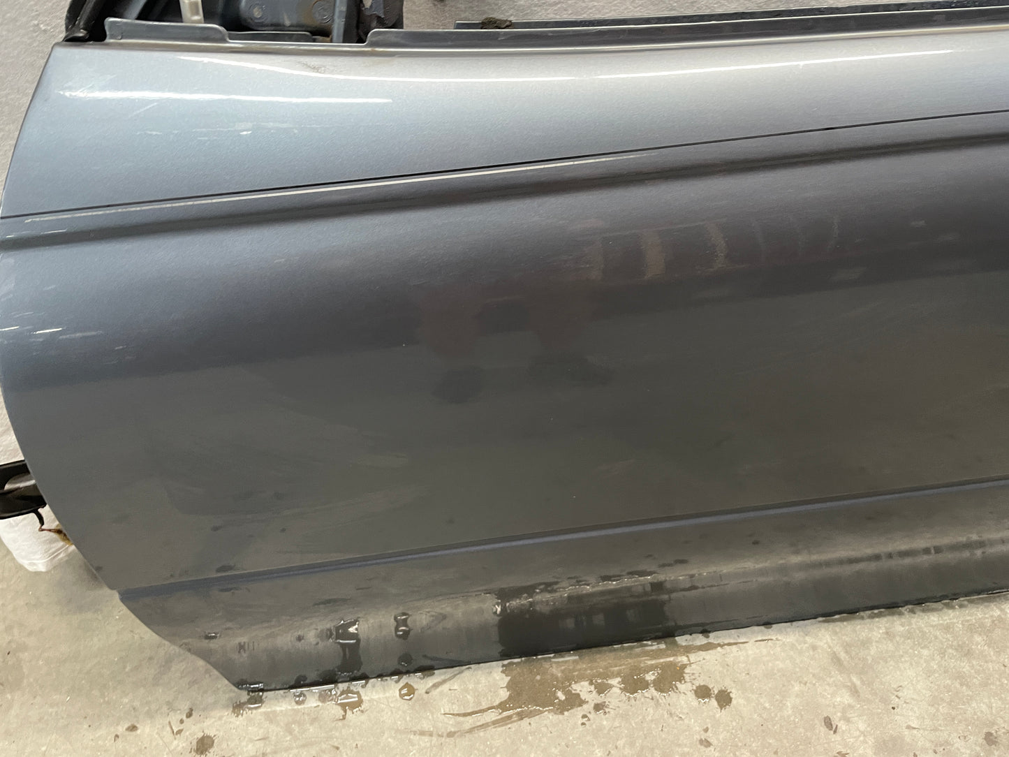2006 Pontiac GTO LH Driver Door OEM - Day's Parts Yard