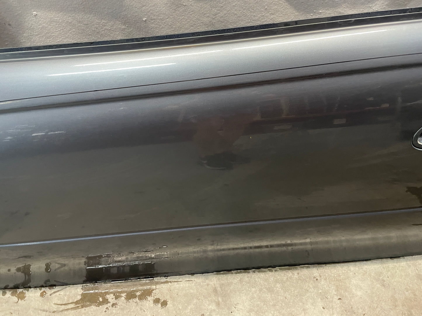 2006 Pontiac GTO LH Driver Door OEM - Day's Parts Yard