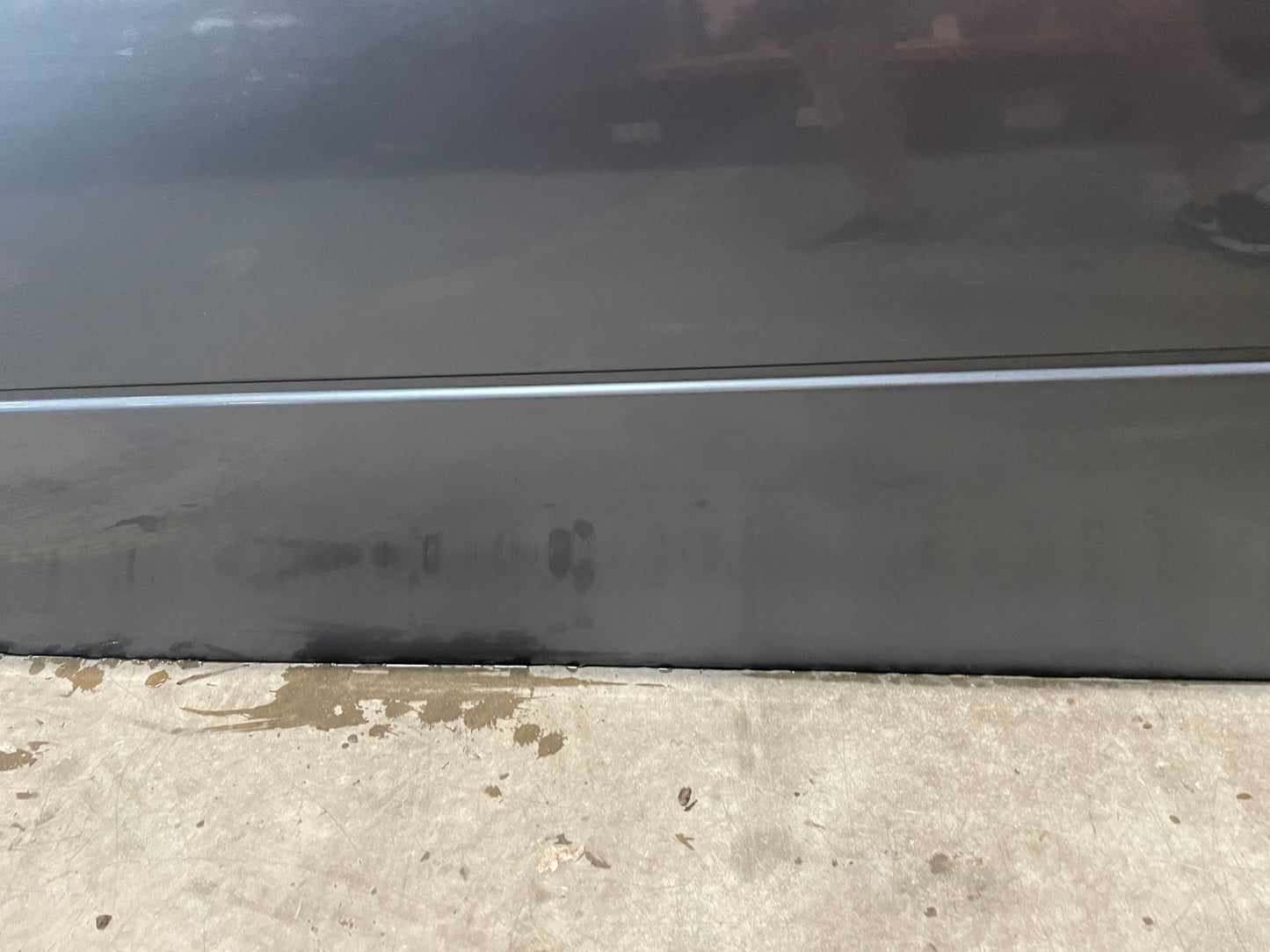 2006 Pontiac GTO LH Driver Door OEM - Day's Parts Yard