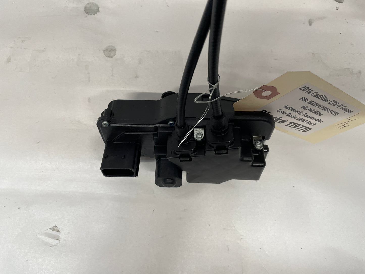 2014 Cadillac CTS-V Coupe LH Driver Door Lock Actuator OEM - Day's Parts Yard