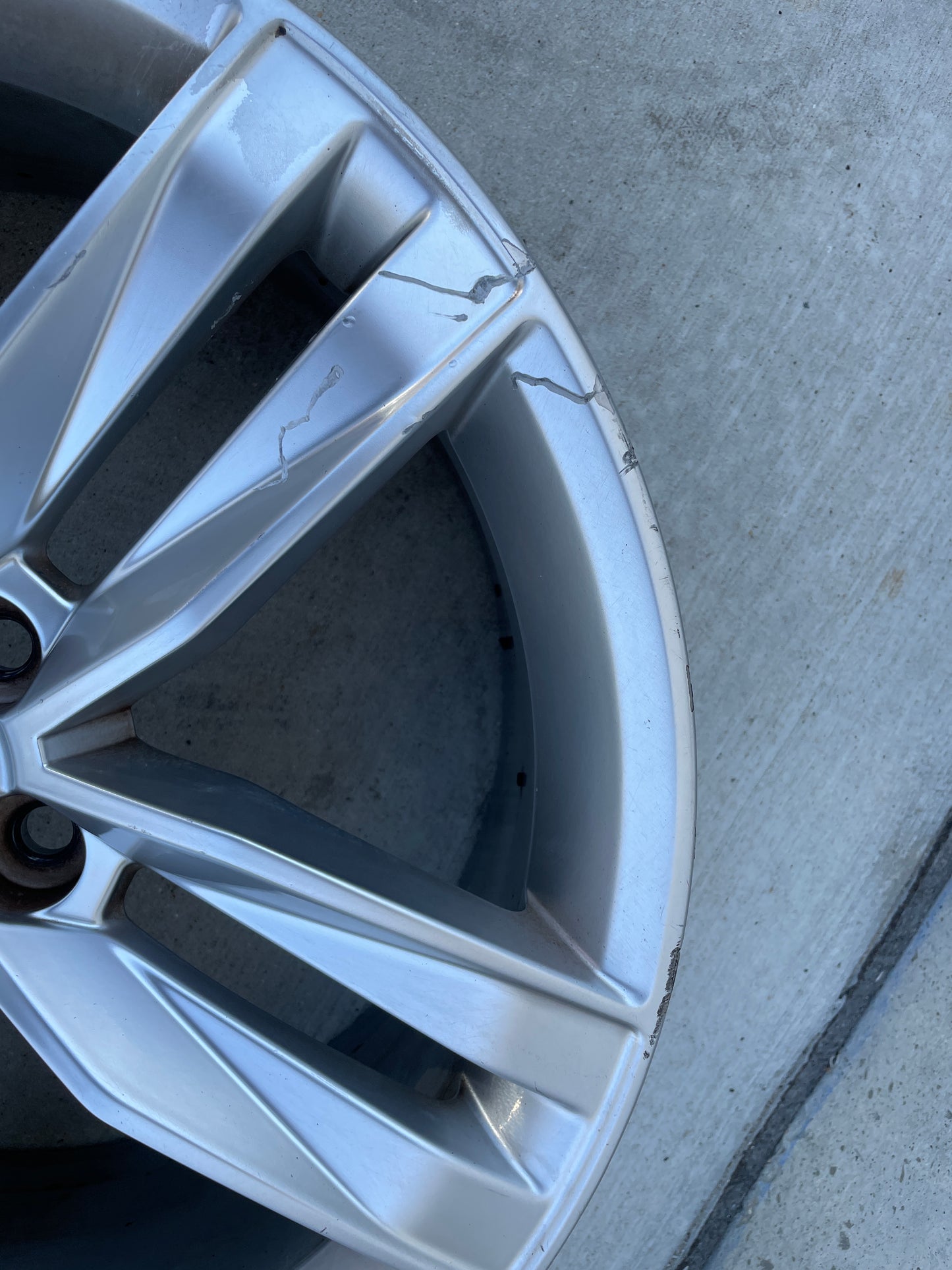 2018 Chevrolet Camaro SS Wheels Set OEM - Day's Parts Yard