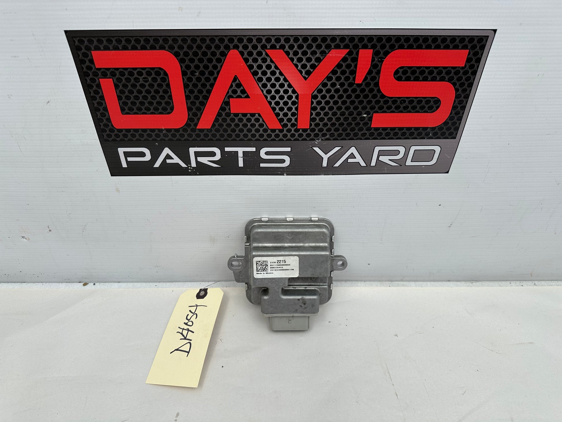 2020 Chevy Camaro SS Fuel Pump Power Control Module OEM - Day's Parts Yard