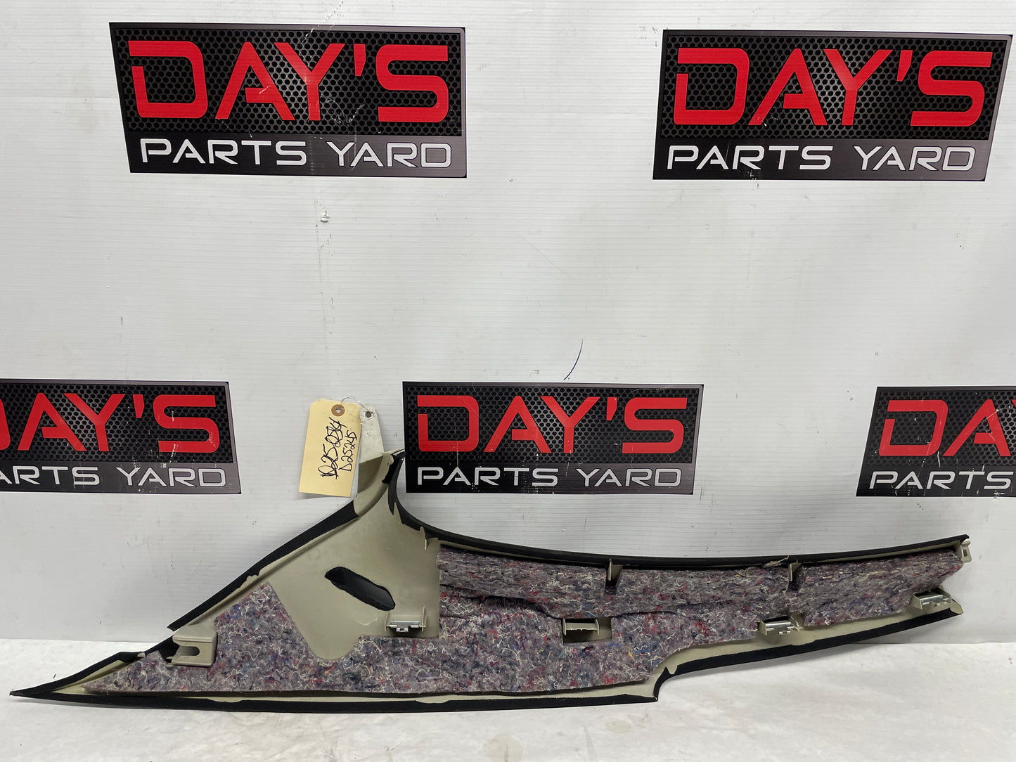 2006 Pontiac GTO LH Driver Rear Interior C Pillar Seat Belt Cover Trim Panel OEM - Day's Parts Yard