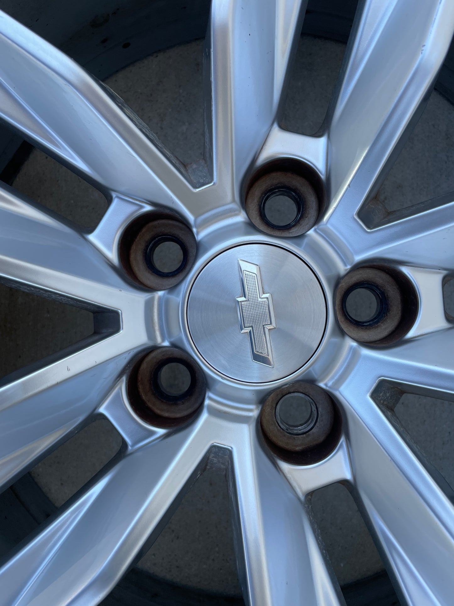 2018 Chevrolet Camaro SS Wheels Set OEM - Day's Parts Yard