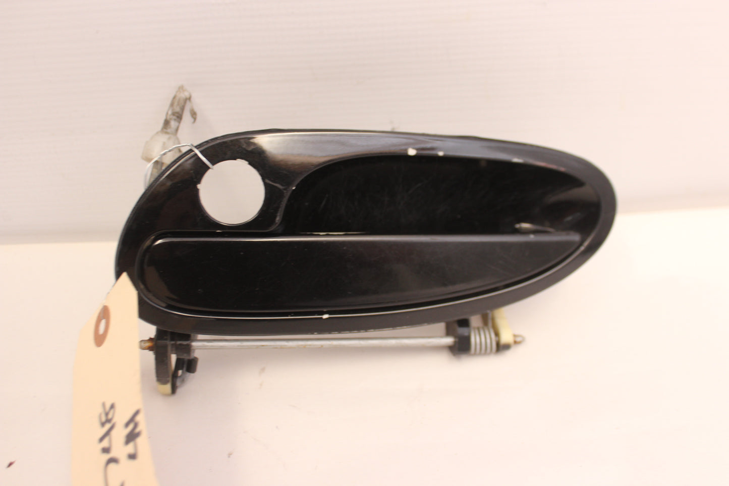 2006 Pontiac GTO LH Driver Exterior Door Handle OEM - Day's Parts Yard