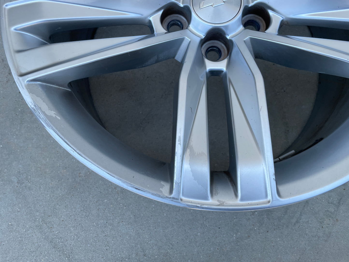 2018 Chevrolet Camaro SS Wheels Set OEM - Day's Parts Yard