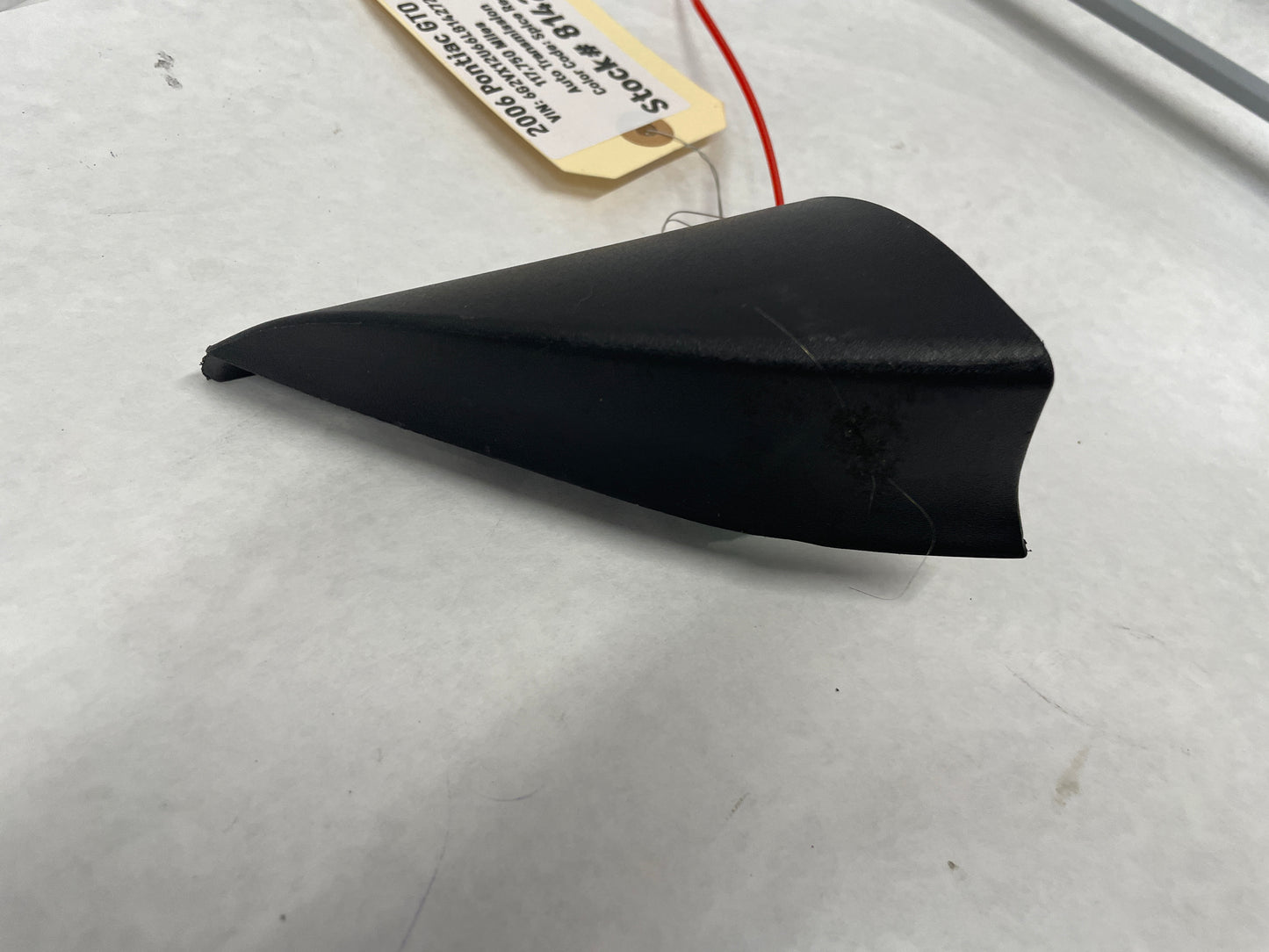 2006 Pontiac GTO RH Passenger Defrost Trim Door Vent Triangle OEM - Day's Parts Yard