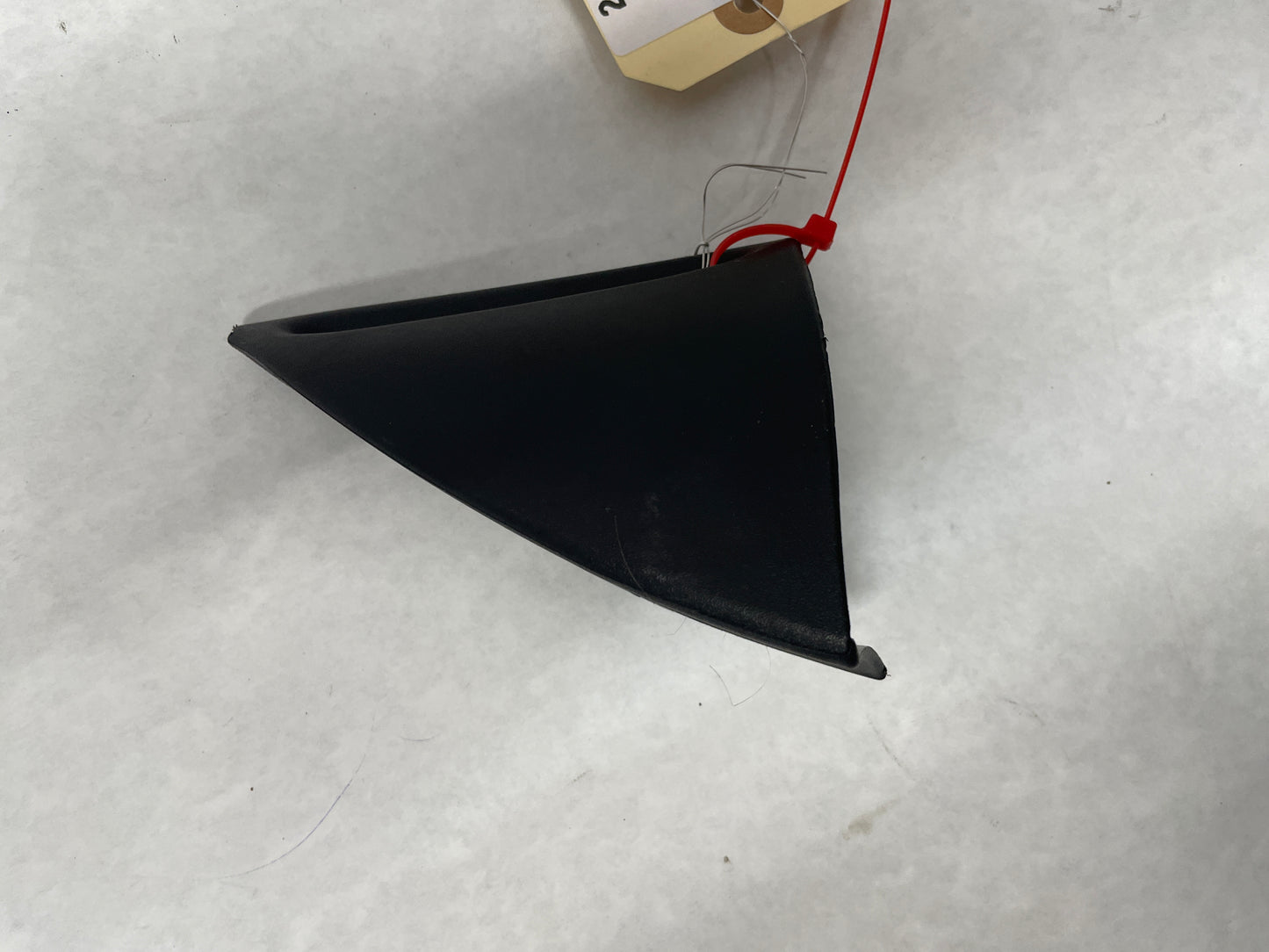 2006 Pontiac GTO RH Passenger Defrost Trim Door Vent Triangle OEM - Day's Parts Yard