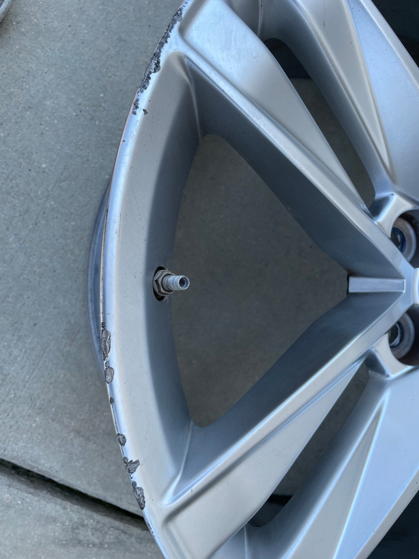 2018 Chevrolet Camaro SS Wheels Set OEM - Day's Parts Yard