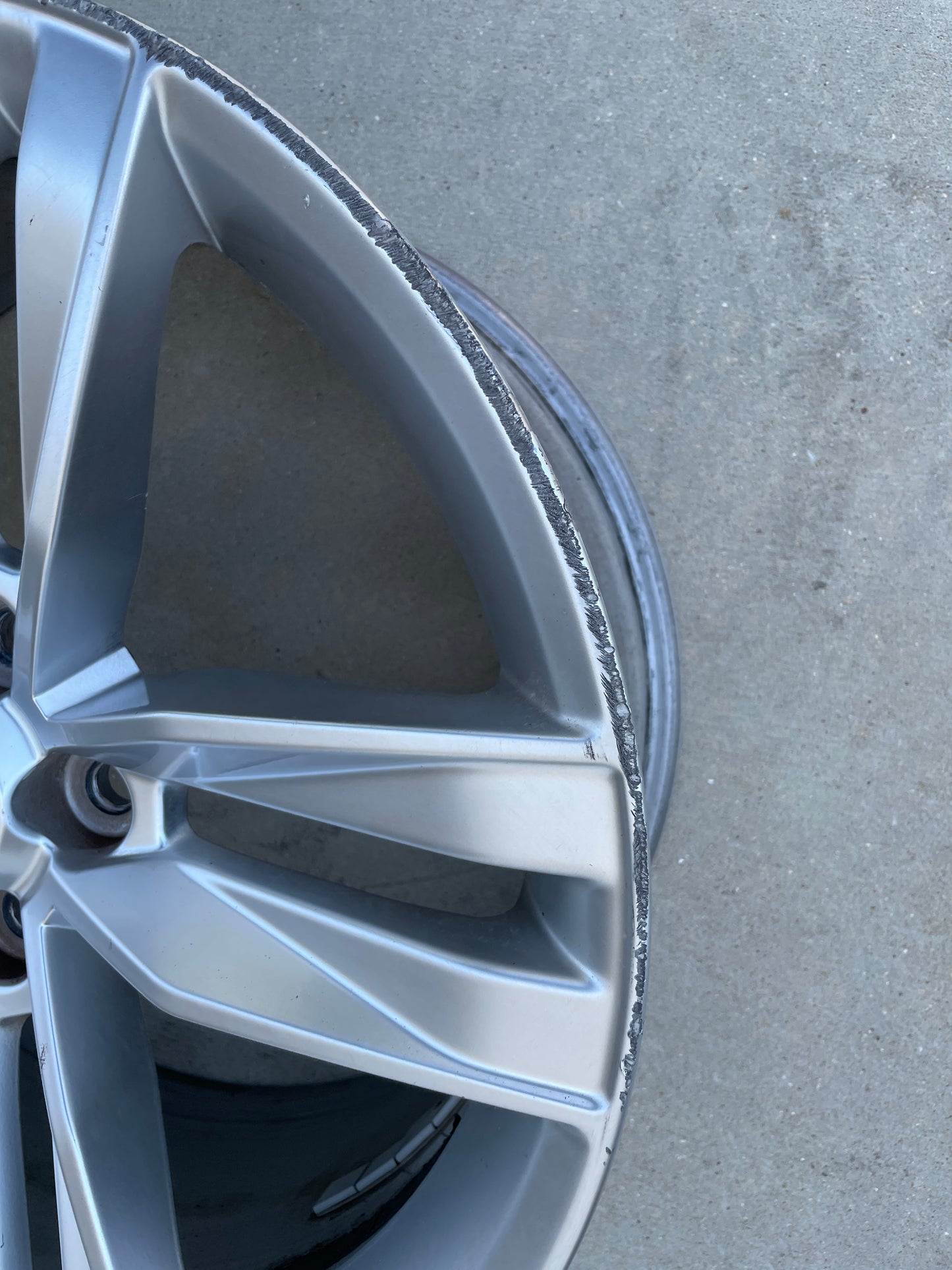 2018 Chevrolet Camaro SS Wheels Set OEM - Day's Parts Yard