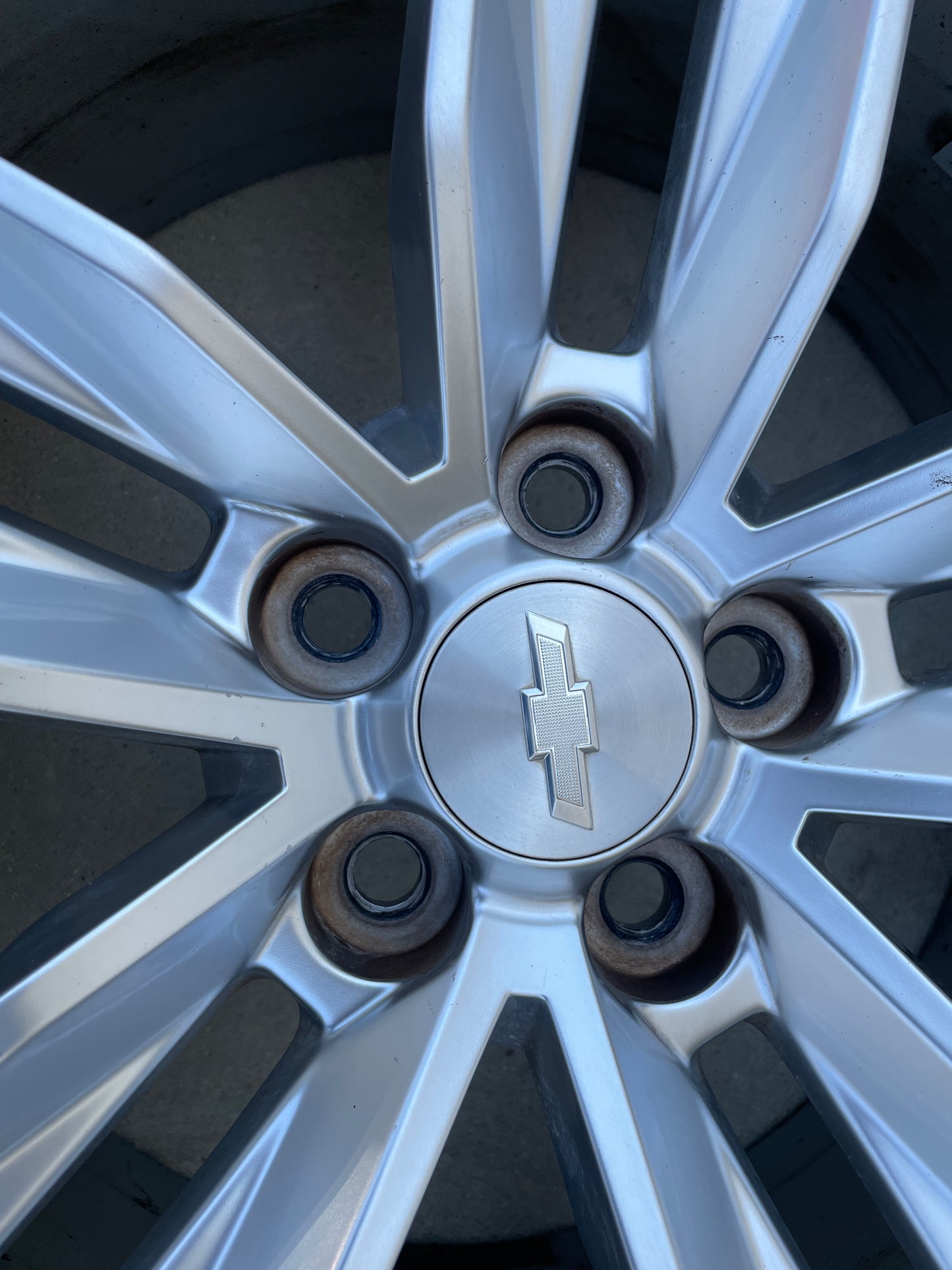 2018 Chevrolet Camaro SS Wheels Set OEM - Day's Parts Yard