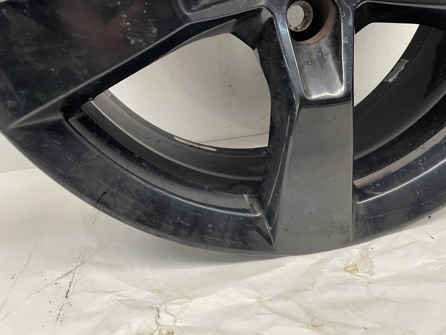 2010 Chevy Camaro SS Front Wheel 20X8 OEM - Day's Parts Yard