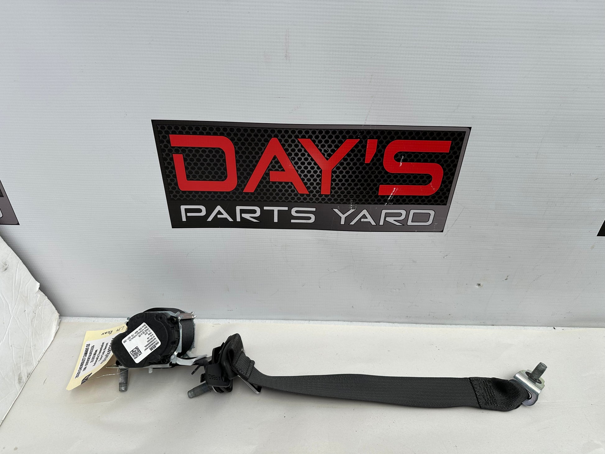 2020 Chevy Camaro SS Rear LH Driver Seat Belt Retractor OEM - Day's Parts Yard