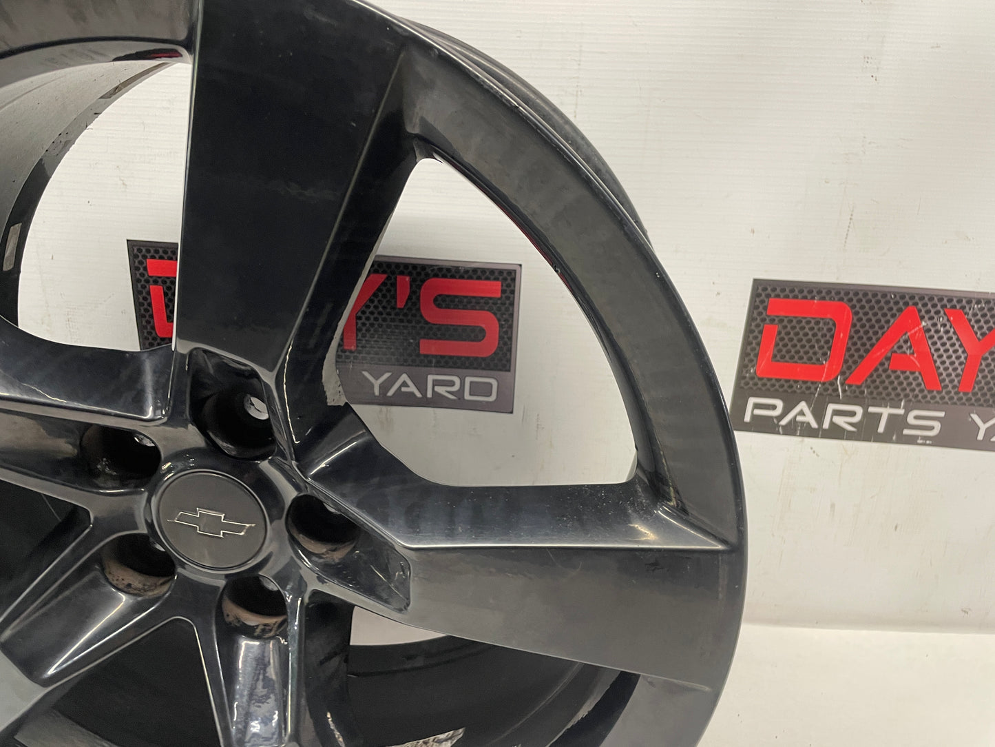 2010 Chevy Camaro SS Rear Wheel 20X9 OEM - Day's Parts Yard