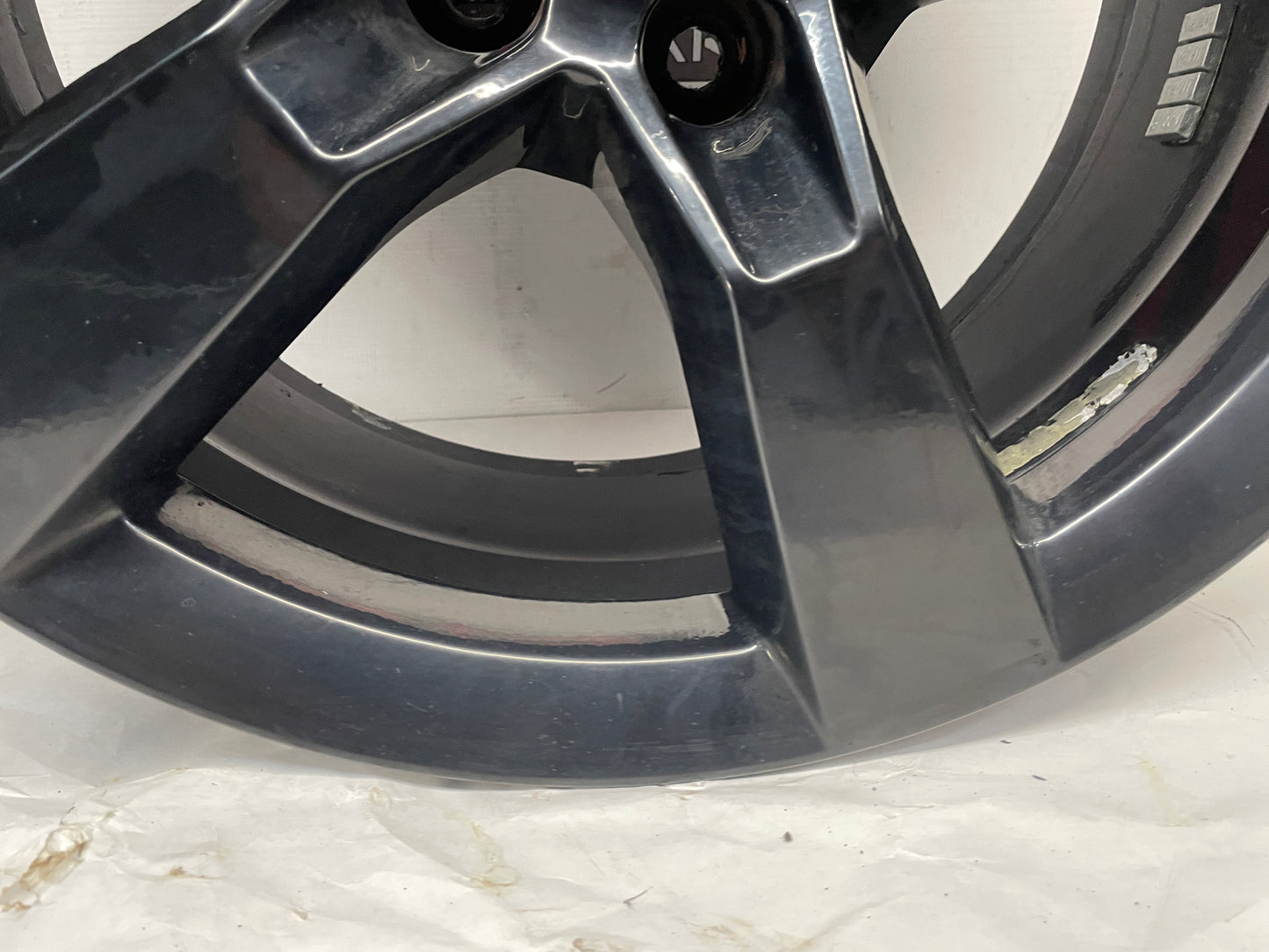 2010 Chevy Camaro SS Rear Wheel 20X9 OEM - Day's Parts Yard