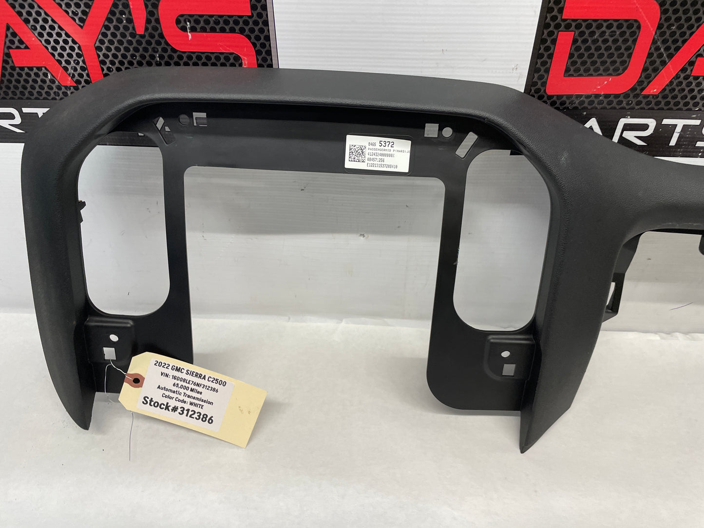 2022 GMC Sierra C2500 Dash Board Bezel Trim Panel OEM - Day's Parts Yard