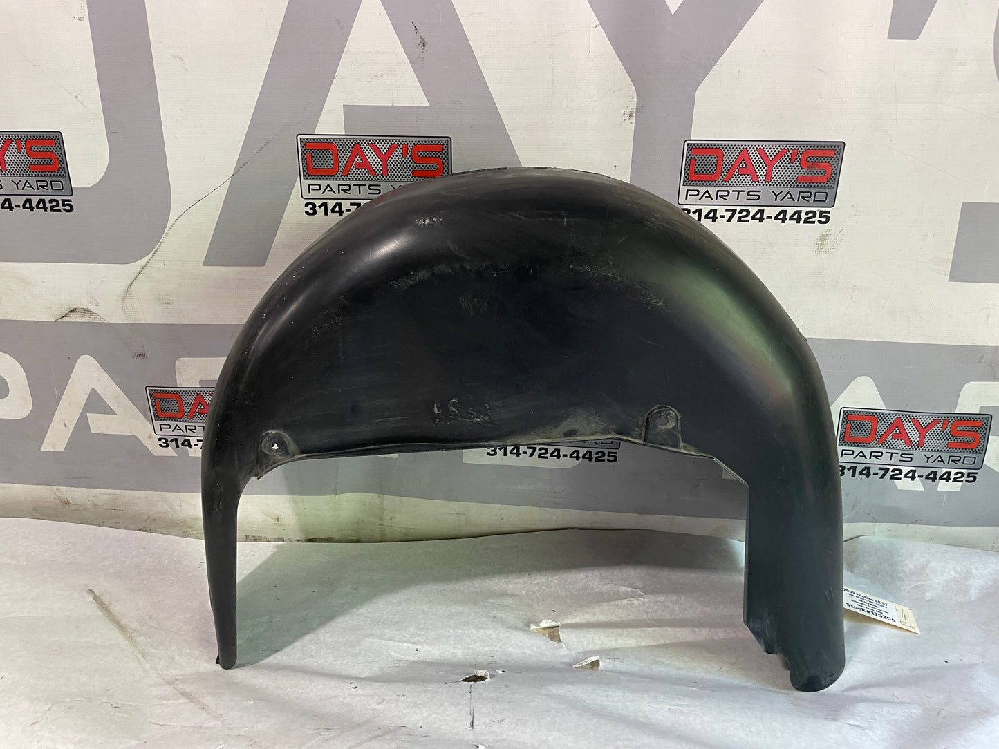2009 Pontiac G8 GT Rear LH Driver Wheel Well Fender Liner OEM - Day's Parts Yard
