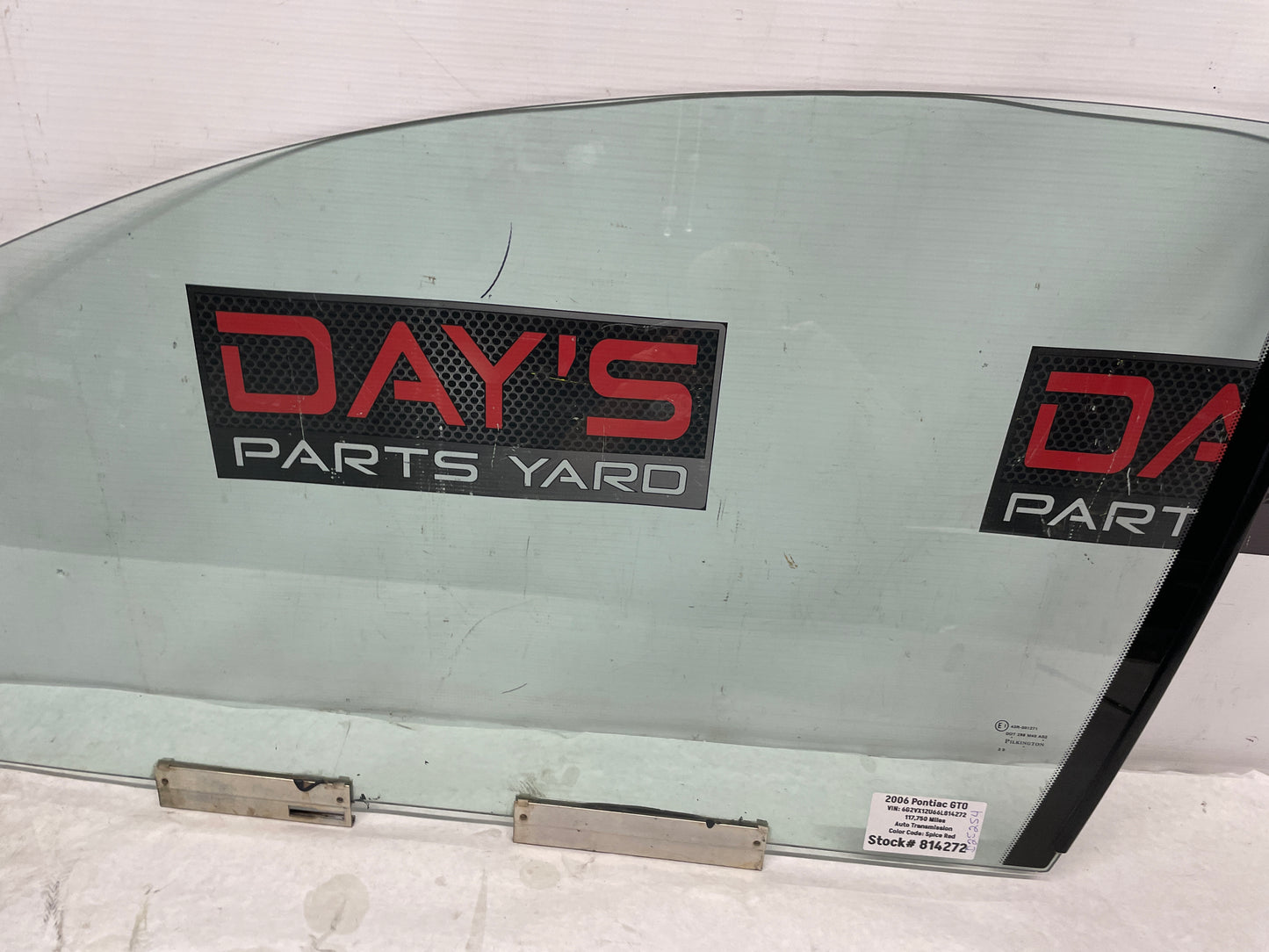 2006 Pontiac GTO LH Driver Front Door Window Glass OEM - Day's Parts Yard