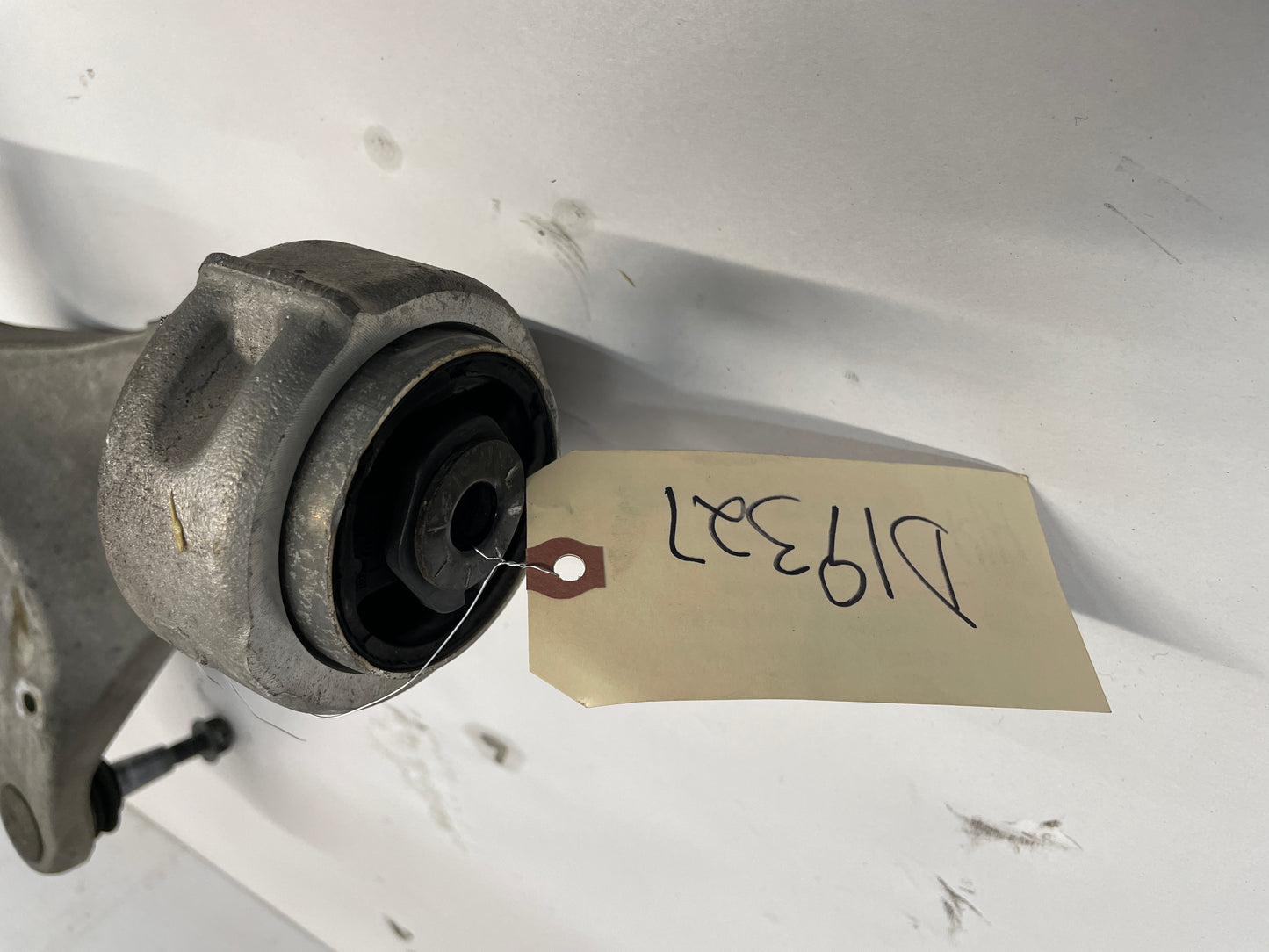 2014 Cadillac CTS-V Coupe RH Passenger Front Lower Control Arm OEM - Day's Parts Yard