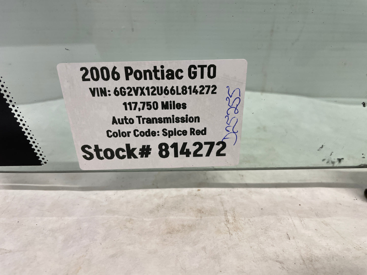 2006 Pontiac GTO RH Passenger Door Window Glass OEM - Day's Parts Yard