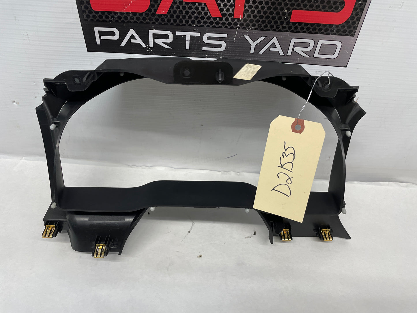 2022 GMC Sierra C2500 Speedometer Gauge Cluster Bezel Trim OEM - Day's Parts Yard
