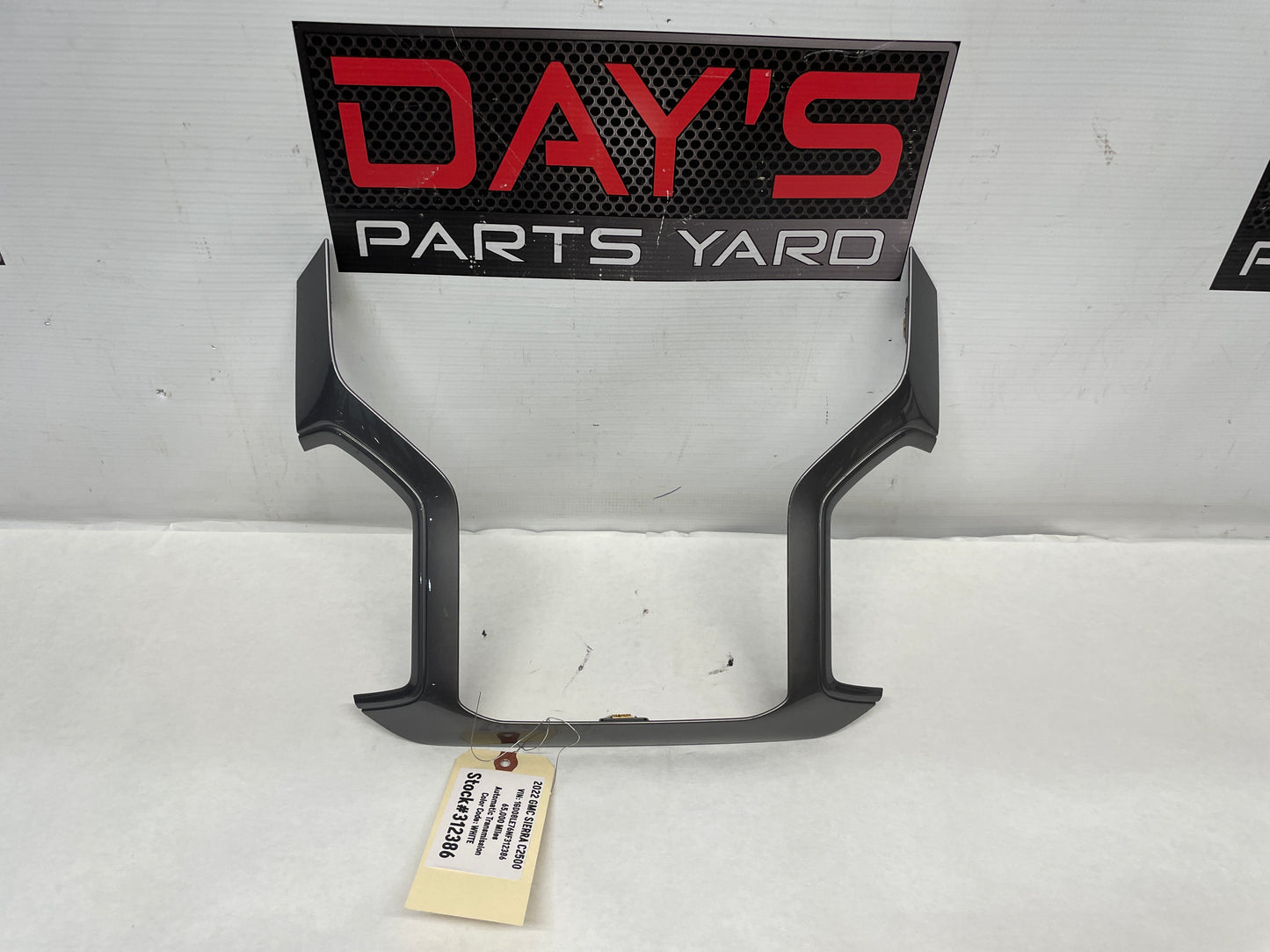 2022 GMC Sierra C2500 Radio Bezel Trim OEM - Day's Parts Yard